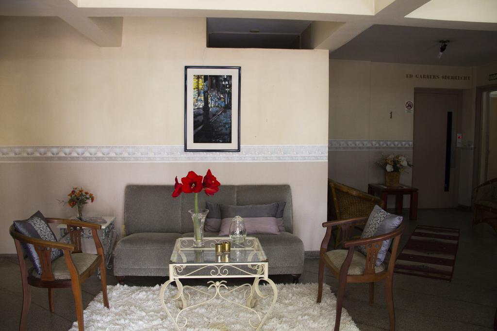 Отель Residencial Vanessa Куритиба Экстерьер фото