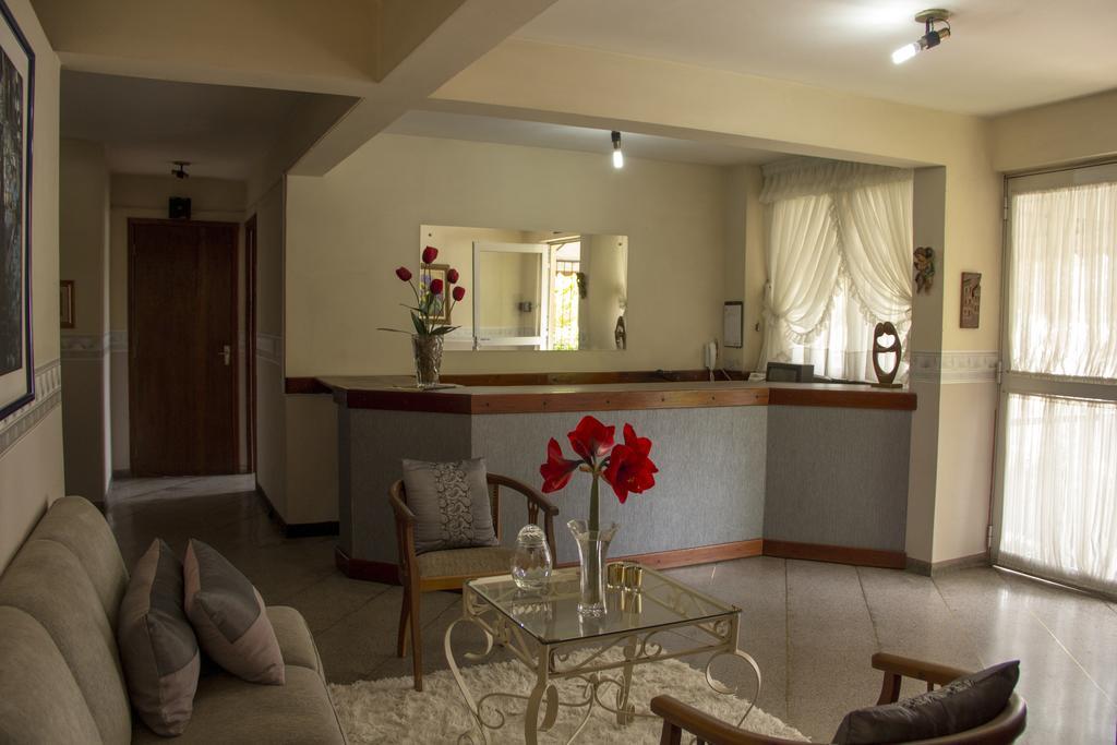 Отель Residencial Vanessa Куритиба Экстерьер фото